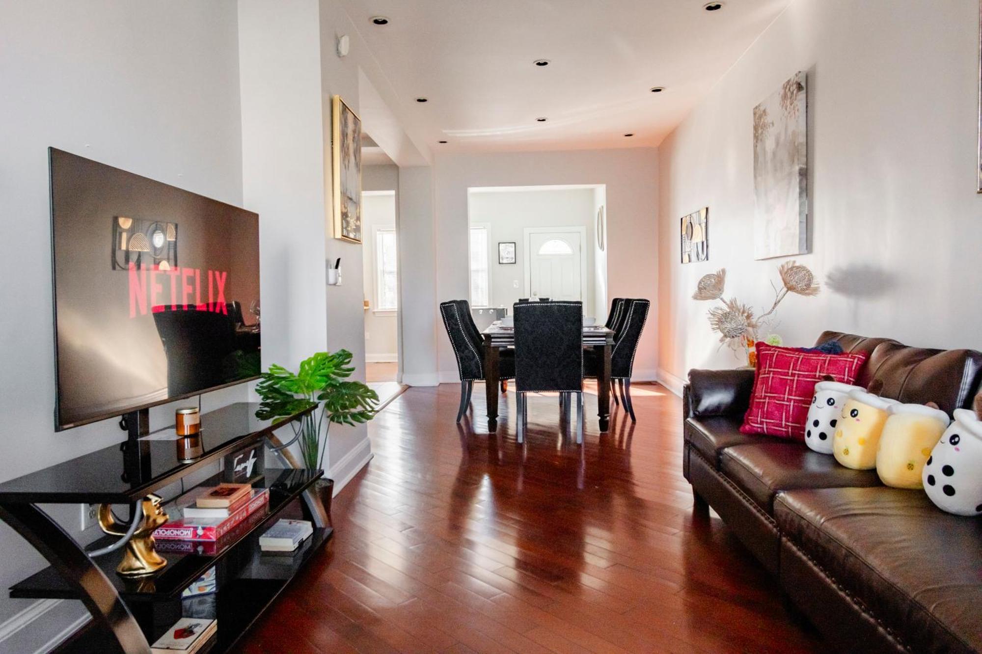 Charming 4 Bedroom House!1 Mile From Capitol Hill! Washington Exterior photo